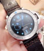 2019 Replica Panerai Submersible Mike Horn Edition PAM985 Watch Blue Markers_th.jpg